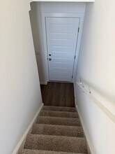 2167 Yellowstone Blvd in Mundelein, IL - Foto de edificio - Building Photo