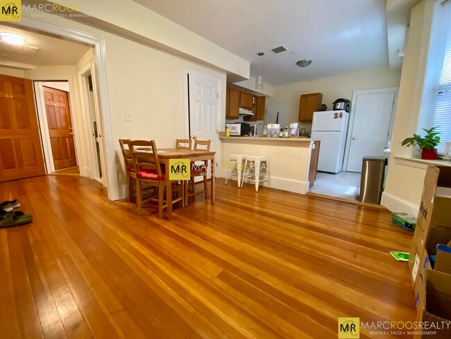 property at 875 Massachusetts Ave