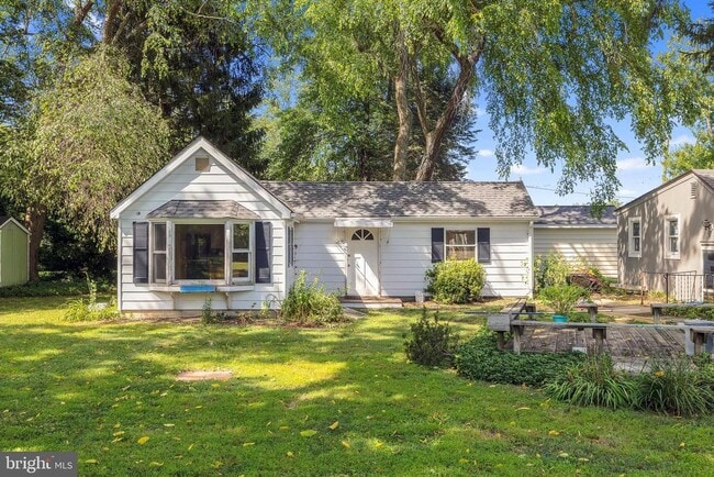 property at 13 Penn Lyle Rd