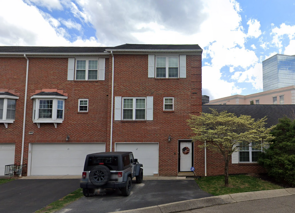 47 Downing St in Charleston, WV - Building Photo