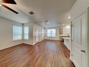 344 Aspen Waters in New Braunfels, TX - Foto de edificio - Building Photo