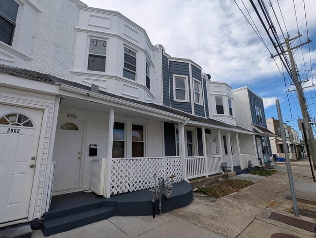 property at 2004 McKinley Ave