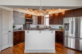 159 Denny Way, Unit 603 in Seattle, WA - Building Photo - Building Photo