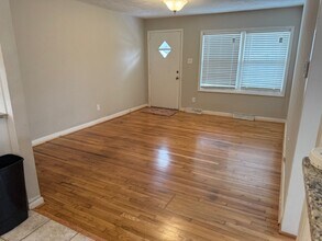 9802 Thacker Ln in Richmond, VA - Building Photo - Building Photo