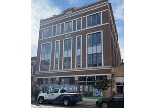 3160 N Broadway St in Chicago, IL - Building Photo - Building Photo