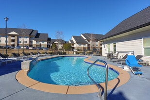 Orchard Trace of LaGrange in Lagrange, GA - Building Photo