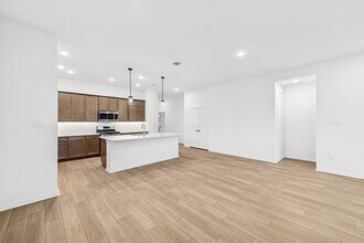 326 Prairie Warbler St in Magnolia, TX - Building Photo - Building Photo