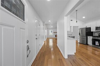 367 Ayelsbury Ct in Sugar Hill, GA - Building Photo - Building Photo