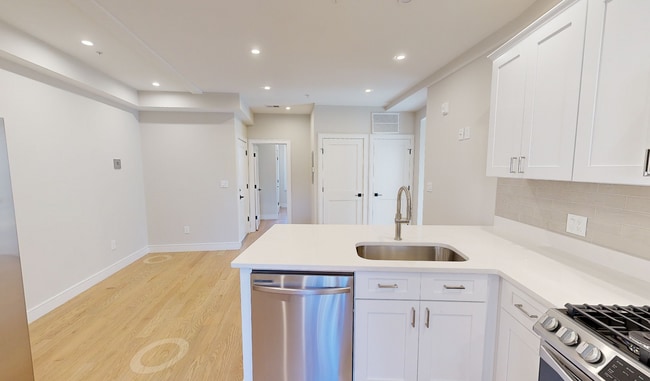 165 Allston St, Unit 2 in Boston, MA - Building Photo - Building Photo