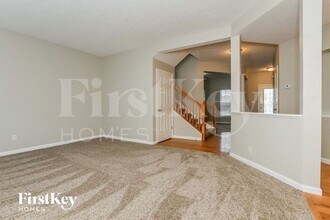 47 Village Ct in Monroe, OH - Building Photo - Building Photo