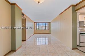 2025 NE 164th St in North Miami Beach, FL - Building Photo - Building Photo