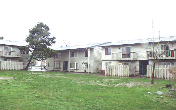 Interstate Apartments in Portland, OR - Building Photo