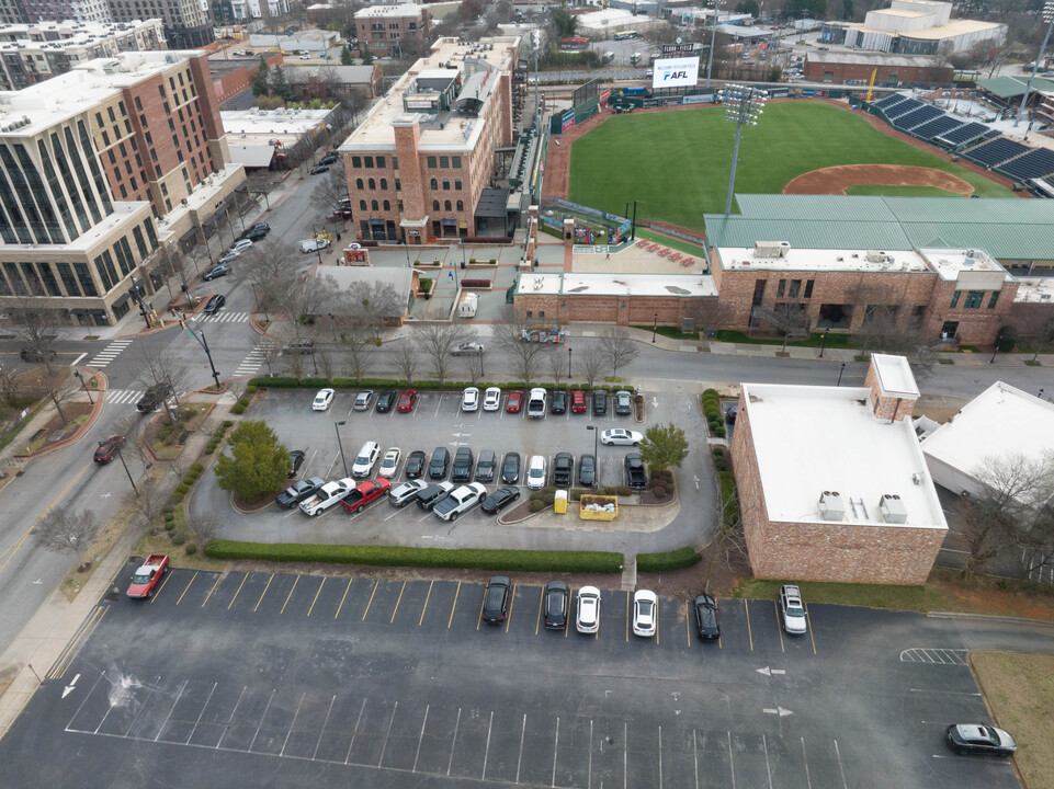Markley + Main in Greenville, SC - Building Photo