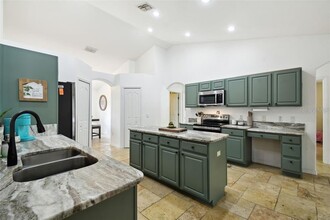 199 Pine St in Homosassa, FL - Building Photo - Building Photo