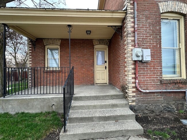 1403 W Boone Ave in Spokane, WA - Building Photo - Building Photo