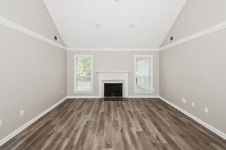 6710 Tangleberry Cove in Walls, MS - Foto de edificio - Building Photo