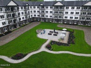 6051 State Farm Rd in Guilderland, NY - Building Photo - Building Photo