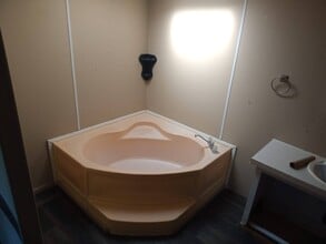 2651 Windy Hill Rd in Vincennes, IN - Building Photo - Building Photo