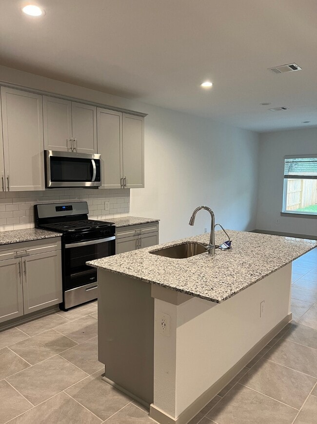 4955 Natchez Trce in Fresno, TX - Building Photo - Building Photo