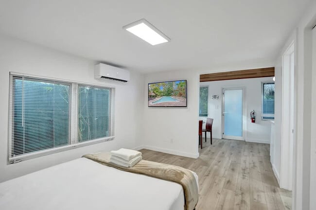 property at 1115 SW 4th St