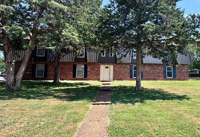 property at 1609 Chaddsford Dr