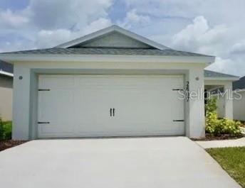 property at 2607 Tulip Dr