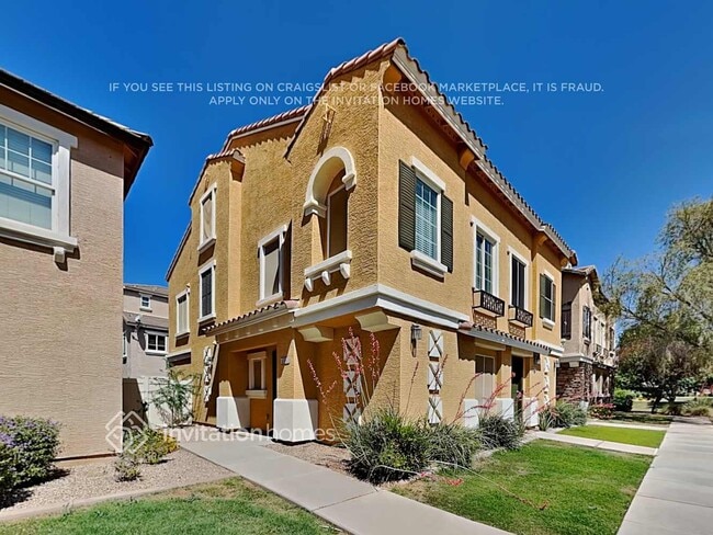 property at 4084 E Windsor Dr