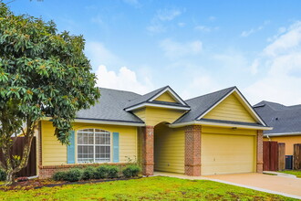 311 Island View Cir in Orange Park, FL - Building Photo - Building Photo