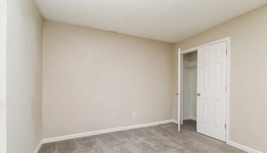 1019 Olde Town Pl in Jonesboro, GA - Building Photo - Building Photo