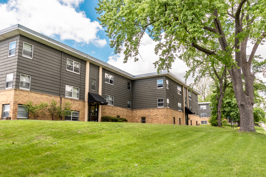 The Lex Apartments in St. Paul, MN - Building Photo