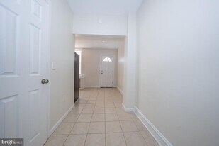 22 Lancaster Ave in Ardmore, PA - Building Photo