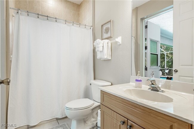 property at 2817 SW 42nd Ln