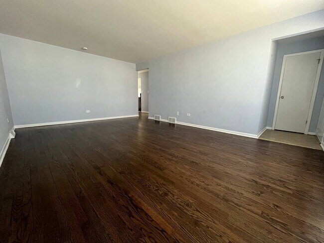 14809 Grant St in Dolton, IL - Building Photo - Building Photo