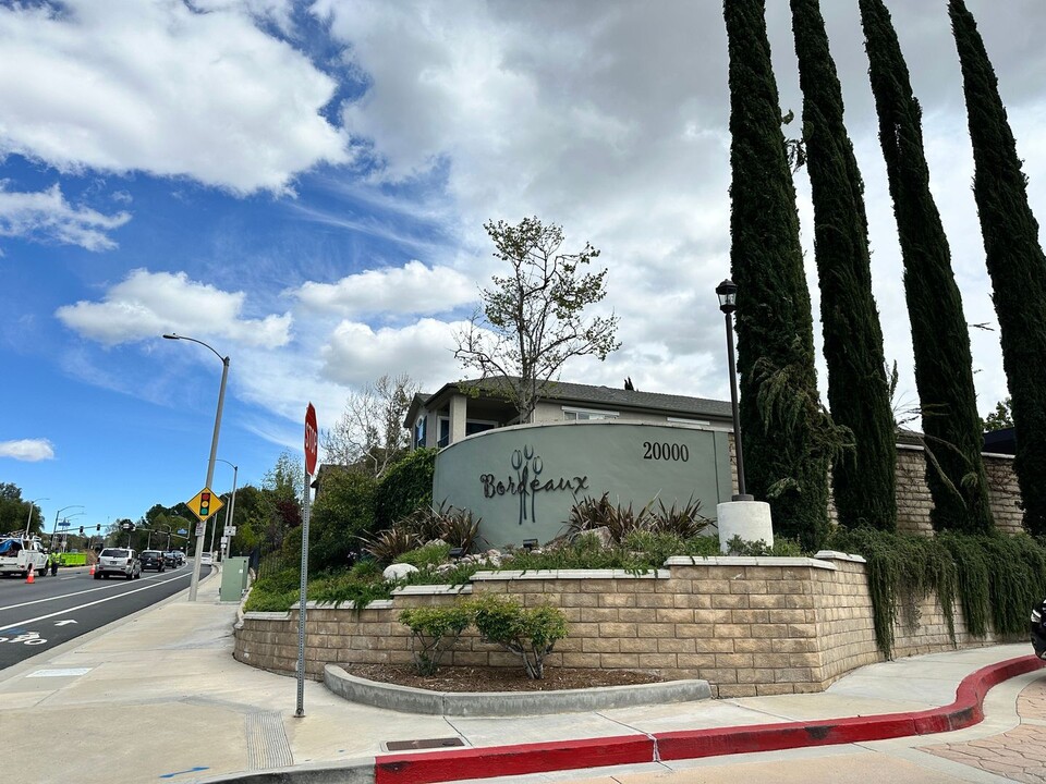 20000 Plum Canyon Rd in Santa Clarita, CA - Building Photo