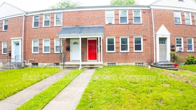5906 The Alameda in Baltimore, MD - Foto de edificio - Building Photo