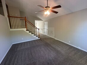 8428 Lane Pl in Raytown, MO - Building Photo - Building Photo
