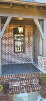 1736 Monkton Lane in Hoover, AL - Building Photo