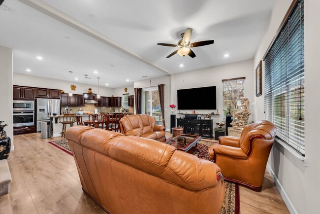 33 Irby Ranch Dr in Pleasanton, CA - Building Photo - Building Photo