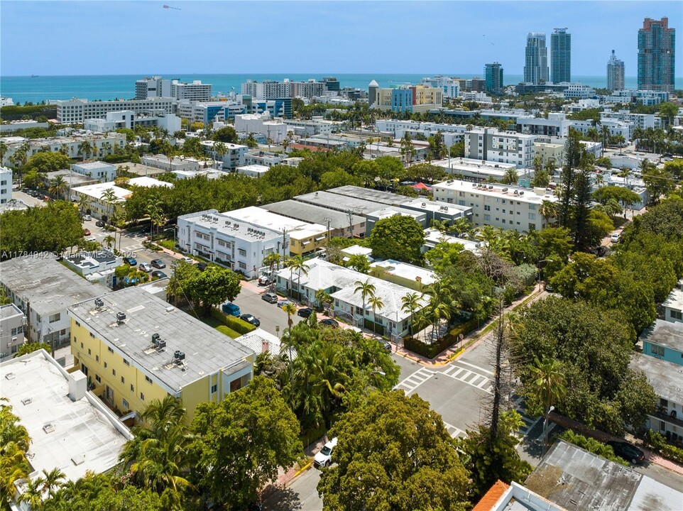 826 7th St in Miami Beach, FL - Foto de edificio