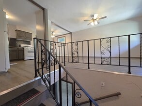23 N Lincoln Ave in Carpentersville, IL - Building Photo - Building Photo
