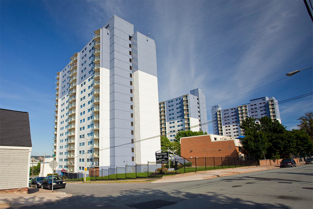 Harbour View Apartments in Halifax, NS - Building Photo