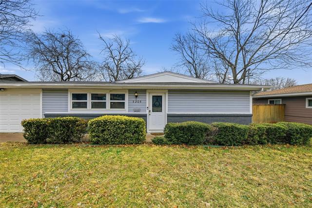 property at 3205 Tex Blvd