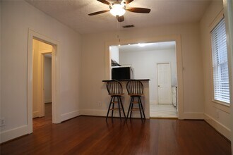 808 Pecore St in Houston, TX - Building Photo - Building Photo