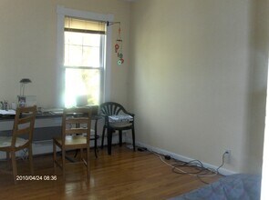 76 Nash St, Unit #2 in New Haven, CT - Foto de edificio - Building Photo