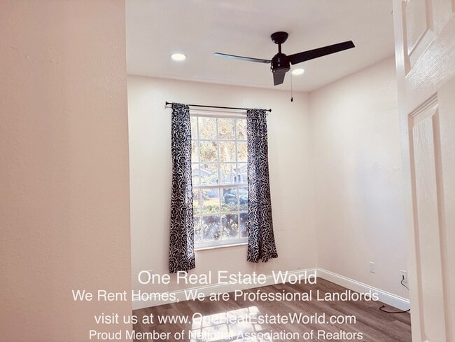 13507 Summerton Dr in Orlando, FL - Building Photo - Building Photo