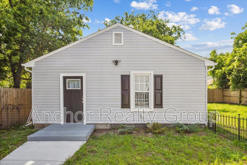 250 N 4th St in Hampton, VA - Building Photo