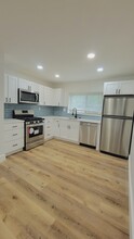 Barclay Square Apartments in Beltsville, MD - Building Photo - Building Photo