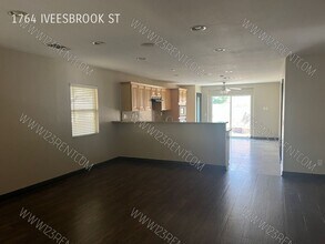 1764 E Ivesbrook St in Lancaster, CA - Building Photo - Building Photo