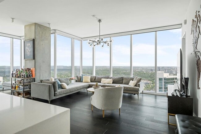 301 West Ave in Austin, TX - Foto de edificio - Building Photo