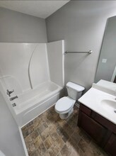 826 Lower Park Pl in Nashville, TN - Building Photo - Building Photo